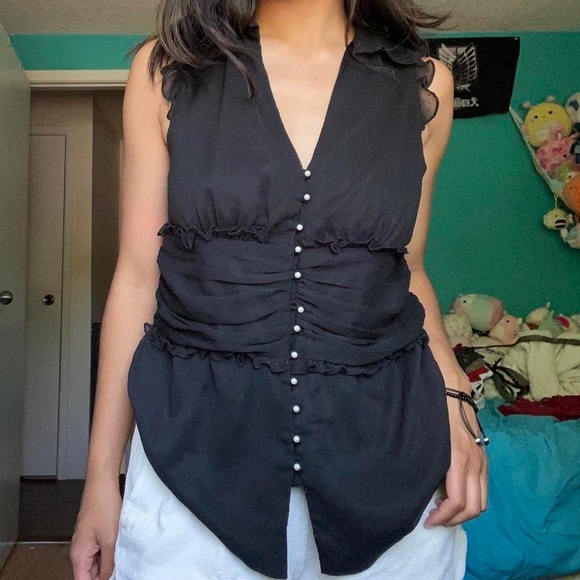 pearl button up blouse - Picture 4 of 4